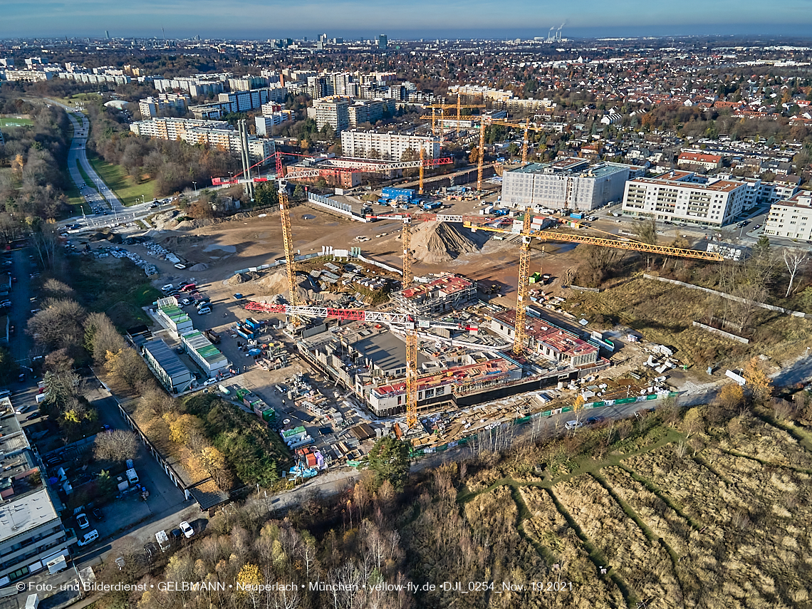 19.11.2021 - Luftbilder von der Baustelle Alexisquartier und Pandion Verde in Neuperlach